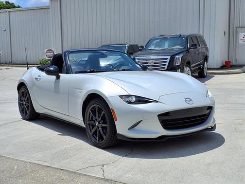 2016 Mazda MX-5 Miata Club