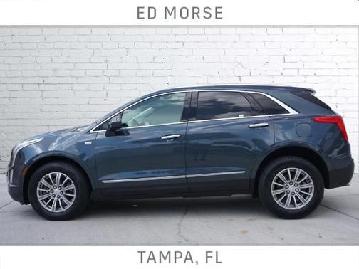 Photo 2 of 31 of 2019 Cadillac XT5 Luxury