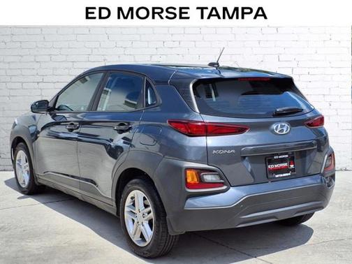 2021 Hyundai KONA SE