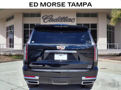2026 Cadillac Escalade Luxury