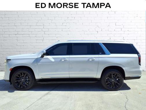 2022 Cadillac Escalade ESV Luxury