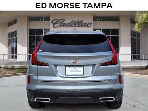 2025 Cadillac XT4 Premium Luxury