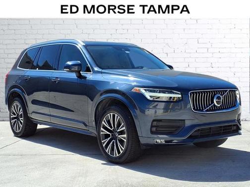 2020 Volvo XC90 T5 Momentum