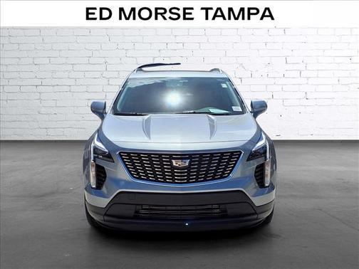 Argent Silver Metallic 2023 Cadillac XT4 Luxury