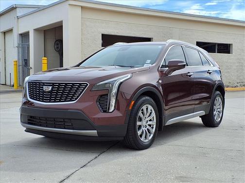 2023 Cadillac XT4 Premium Luxury