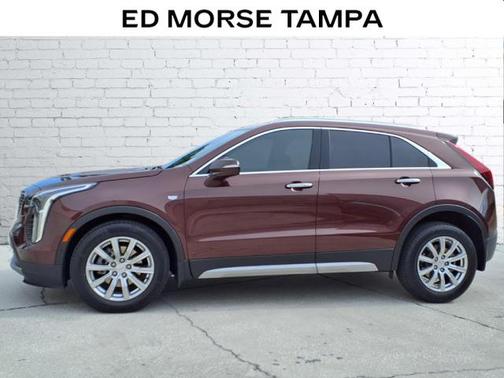 2023 Cadillac XT4 Premium Luxury
