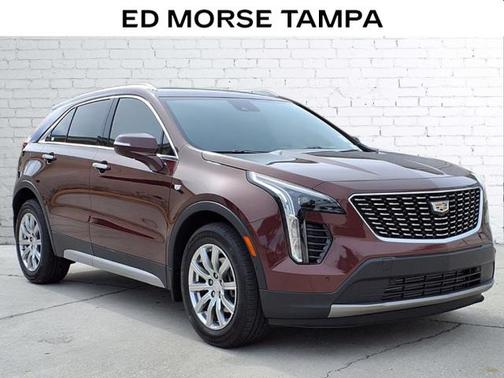 2023 Cadillac XT4 Premium Luxury