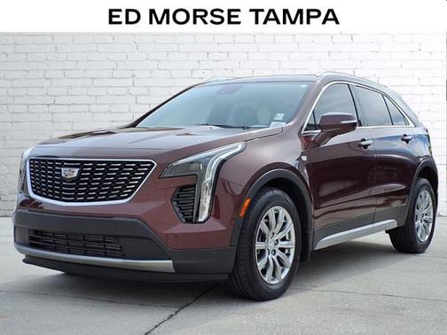 2023 Cadillac XT4 Premium Luxury