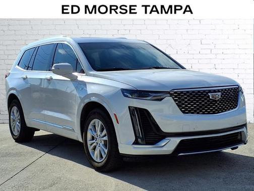 2024 Cadillac XT6 Luxury FWD