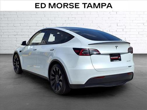 Pearl White Multi-Coat 2024 Tesla Model Y Performance Dual Motor All-Wheel Drive