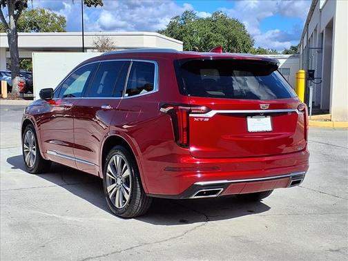 2021 Cadillac XT6 Premium Luxury FWD