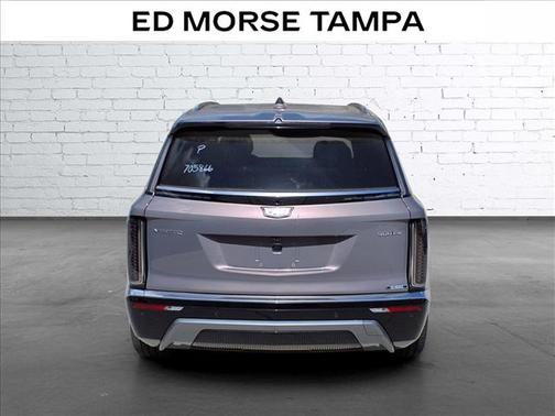 Celestial Metallic 2026 Cadillac VISTIQ Luxury