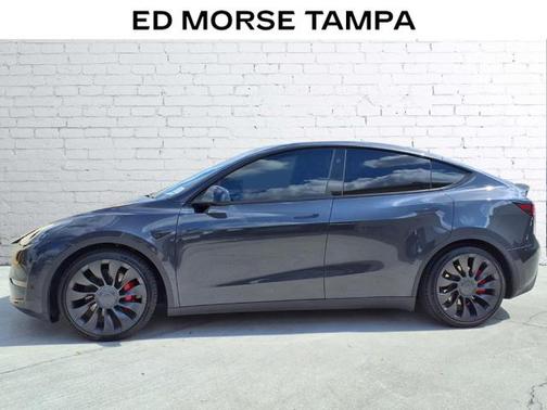 2024 Tesla Model Y Performance Dual Motor All-Wheel Drive