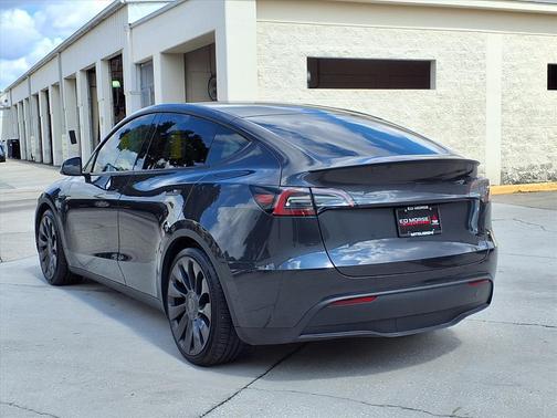 2024 Tesla Model Y Performance Dual Motor All-Wheel Drive