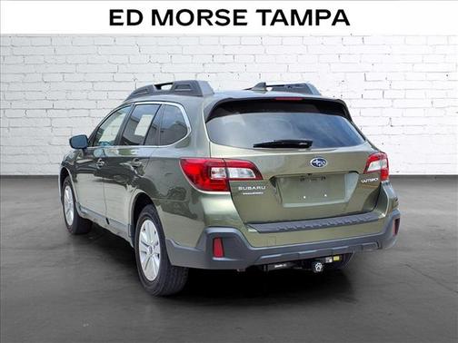 Wilderness Green Metallic 2018 Subaru Outback 2.5i Premium