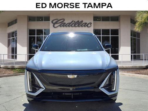 Vibrant White Tricoat 2026 Cadillac LYRIQ V