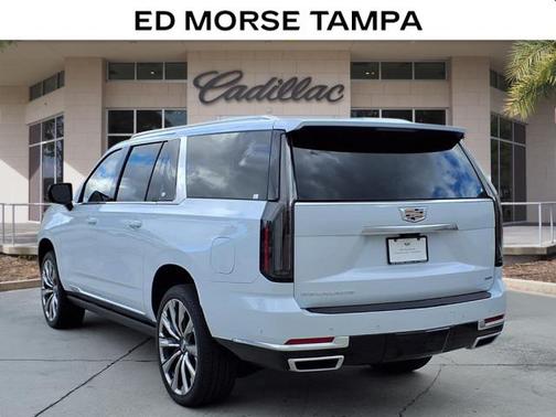 2026 Cadillac Escalade ESV Luxury
