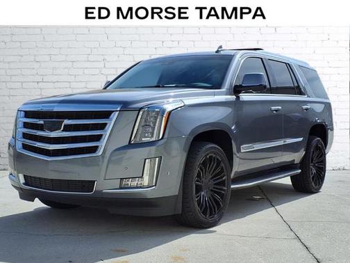 2019 Cadillac Escalade Luxury