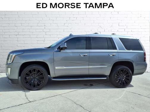 2019 Cadillac Escalade Luxury