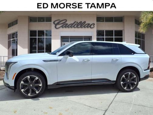 Vibrant White Tricoat 2026 Cadillac Escalade IQ Sport