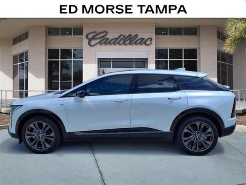 2025 Cadillac OPTIQ Sport 2 AWD