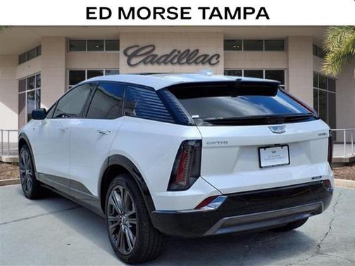 2025 Cadillac OPTIQ Sport 2 AWD