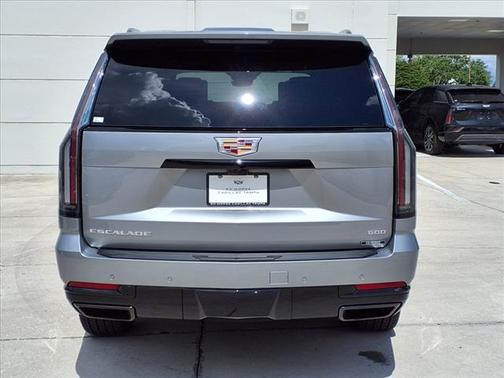 2025 Cadillac Escalade ESV Sport