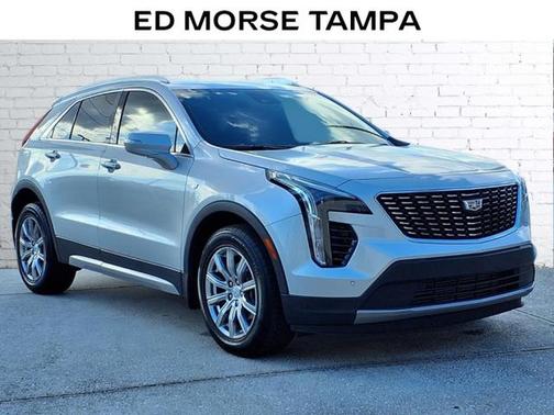 2021 Cadillac XT4 Premium Luxury