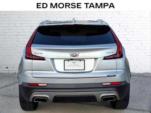 2021 Cadillac XT4 Premium Luxury