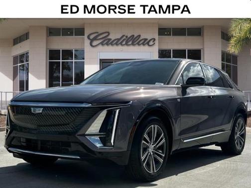 2025 Cadillac LYRIQ V