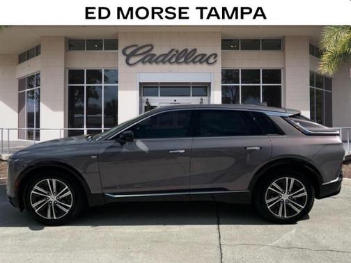 2025 Cadillac LYRIQ V