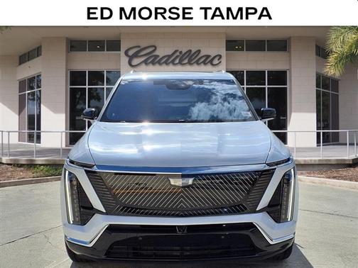 2026 Cadillac VISTIQ Luxury