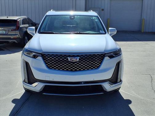 2023 Cadillac XT6 Premium Luxury FWD