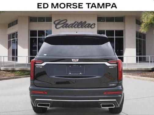 2025 Cadillac XT6 Luxury FWD