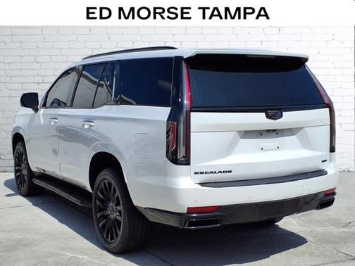 2022 Cadillac Escalade Premium Luxury