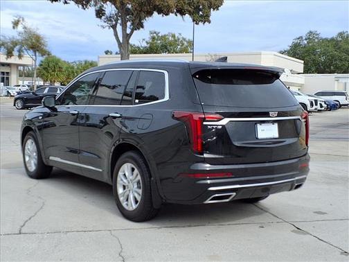 2024 Cadillac XT6 Luxury FWD