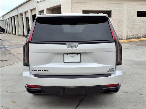 2021 Cadillac Escalade ESV Sport Platinum