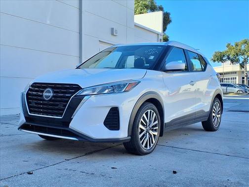 2023 Nissan Kicks SV