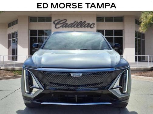 2025 Cadillac LYRIQ V