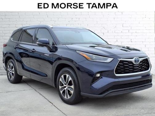 2021 Toyota Highlander Hybrid XLE