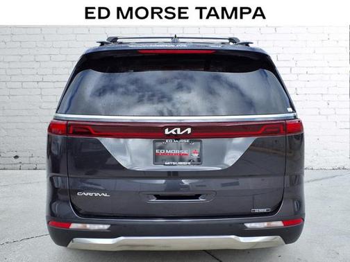 2024 Kia Carnival SX Prestige