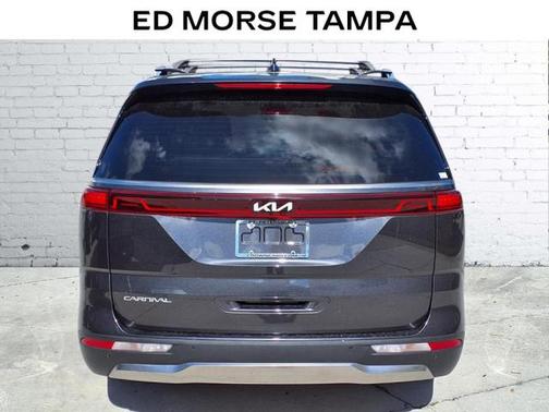 2024 Kia Carnival SX Prestige