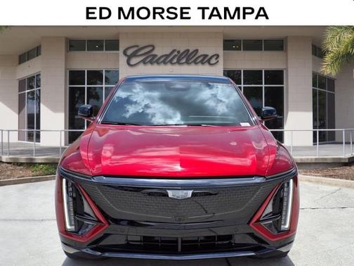 2025 Cadillac LYRIQ V