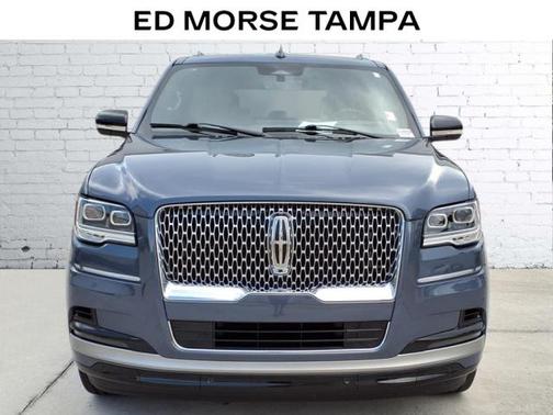 2023 Lincoln Navigator L Reserve