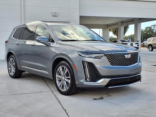 2022 Cadillac XT6 Premium Luxury FWD