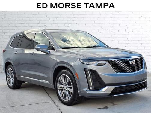 2022 Cadillac XT6 Premium Luxury FWD