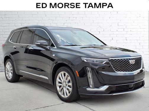 2022 Cadillac XT6 Premium Luxury FWD