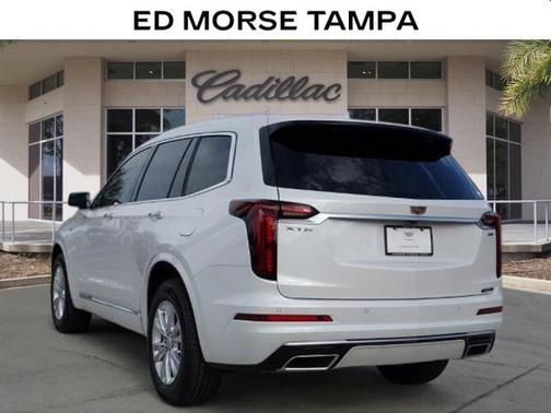 2025 Cadillac XT6 Luxury FWD