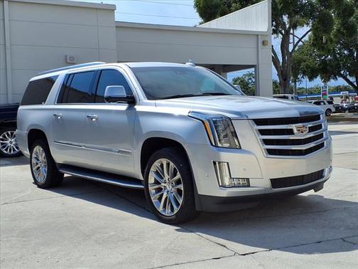 2019 Cadillac Escalade ESV Luxury