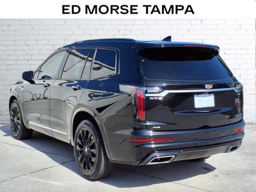 2021 Cadillac XT6 Sport